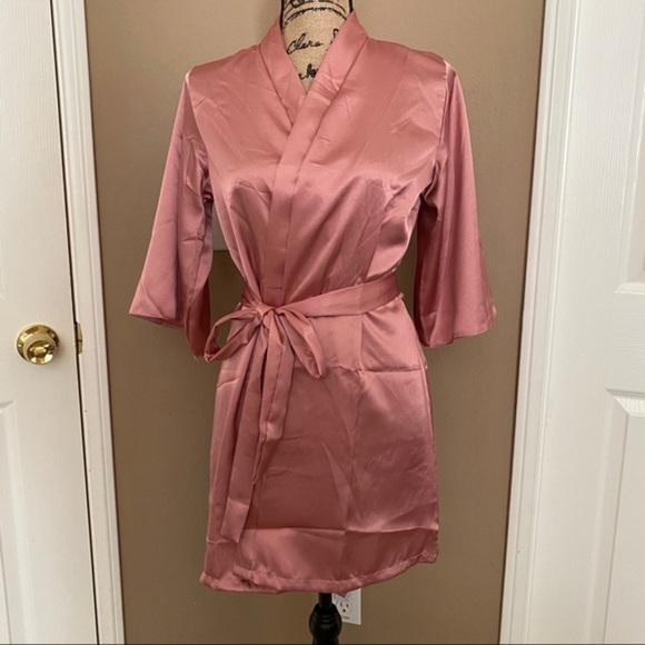New Satin Silk-Like Kimono Robes​ - Picture 4 of 6